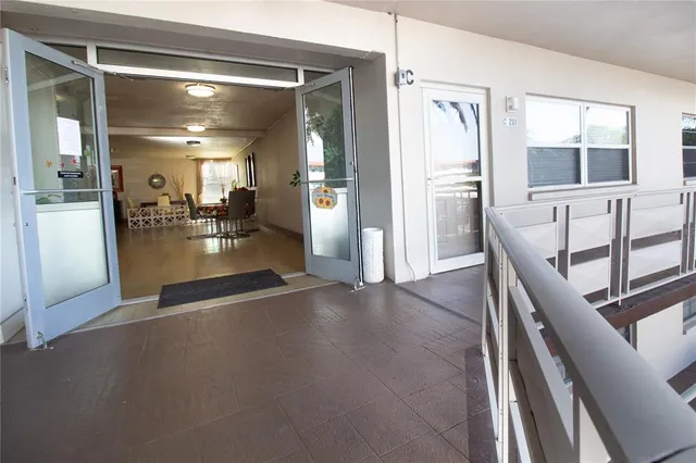 $125,000 | 5530 80th Street North, Unit C201, St. Petersburg, FL 33709