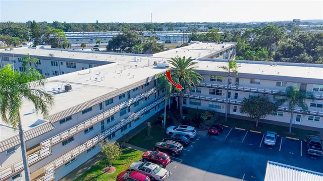 $125,000 | 5530 80th Street North, Unit C201, St. Petersburg, FL 33709