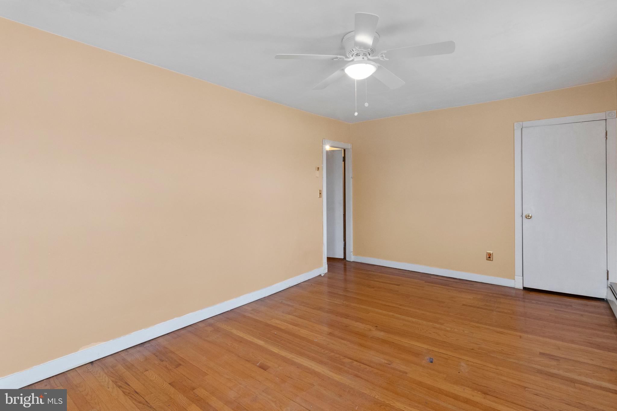 696 Spring Street Bristol, PA 19007 - Photo 29 of 41 Gallery Image 29