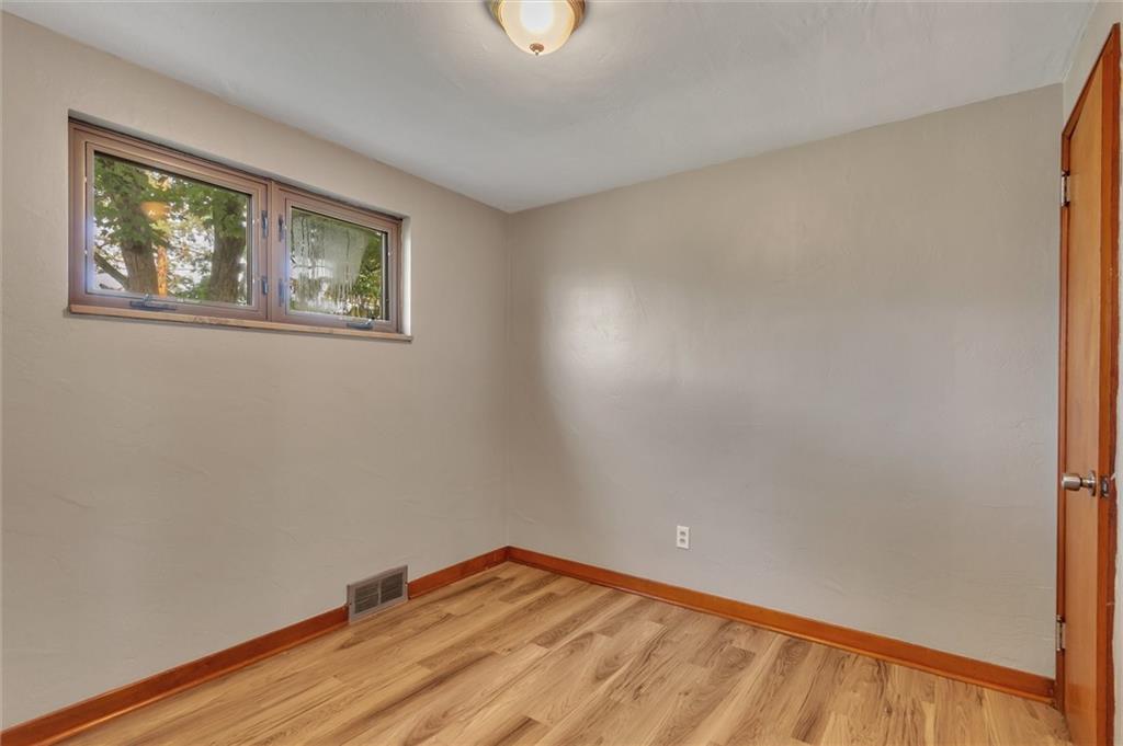 5156 McAnulty Road Baldwin, PA 15236 - Photo 12 of 21 Gallery Image 12