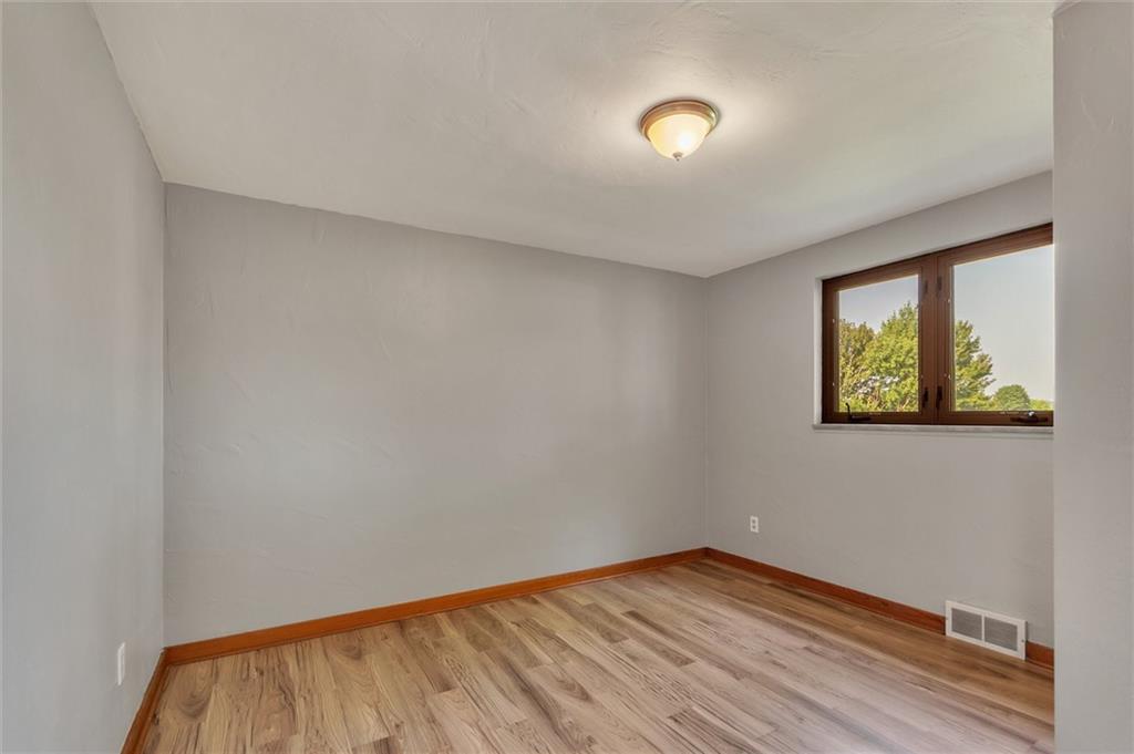 5156 McAnulty Road Baldwin, PA 15236 - Photo 15 of 21 Gallery Image 15