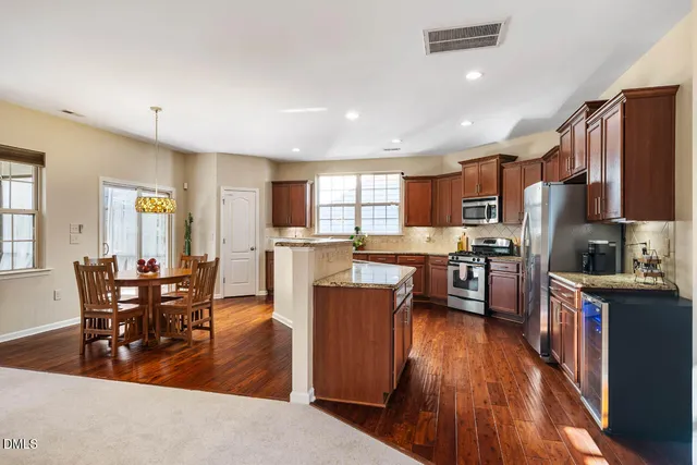 $725,000 | 5509 Moneta Lane, Apex, NC 27539