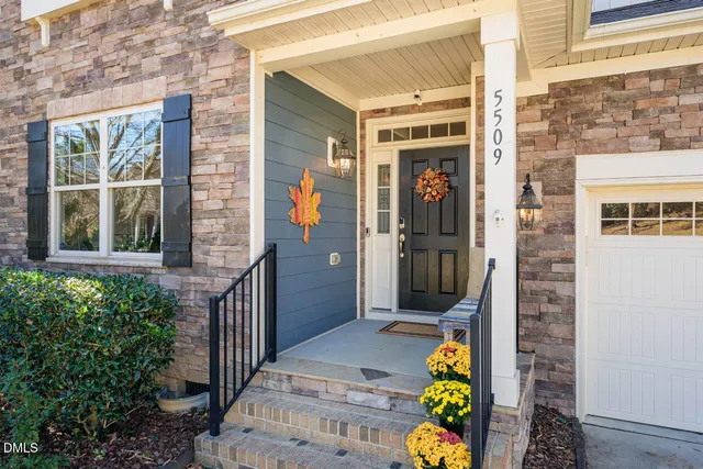 $725,000 | 5509 Moneta Lane, Apex, NC 27539