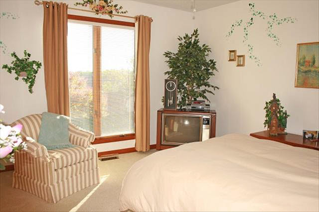 3763 East Dunbar Road Monroe, MI 48161 - Photo 17 of 25 bedroom