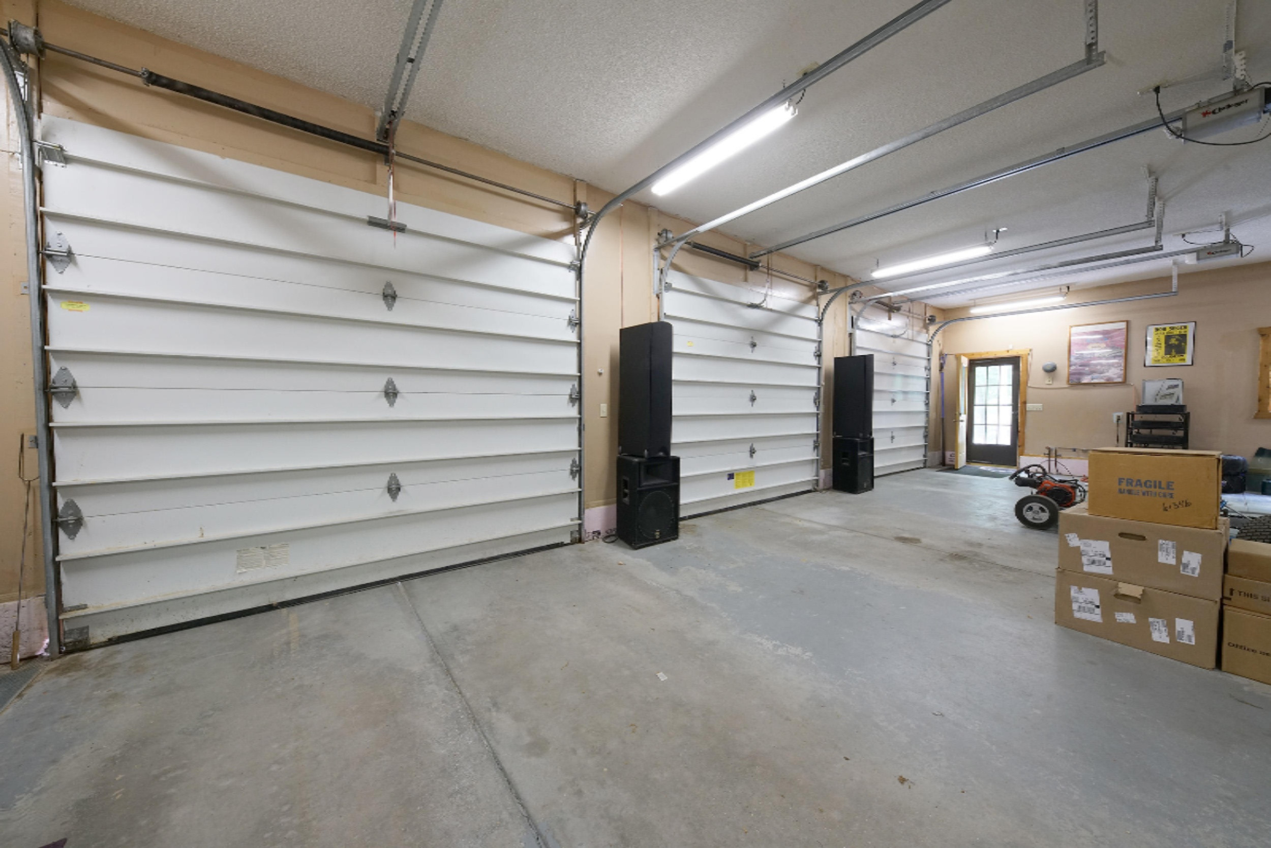 27 North Buys Road Muskegon, MI 49445 - Photo 69 of 74 Garage