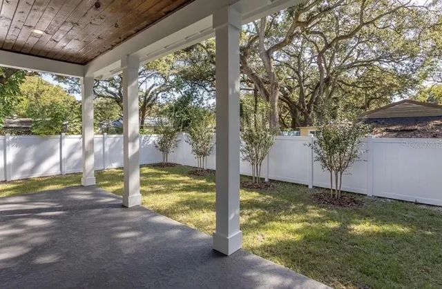 $4,200 | 5813 North 18th Street, Tampa, FL 33610