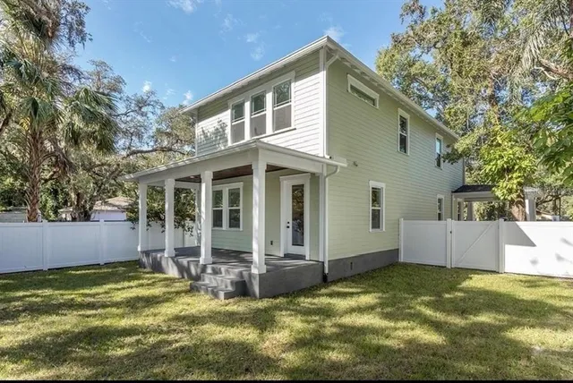 $4,200 | 5813 North 18th Street, Tampa, FL 33610