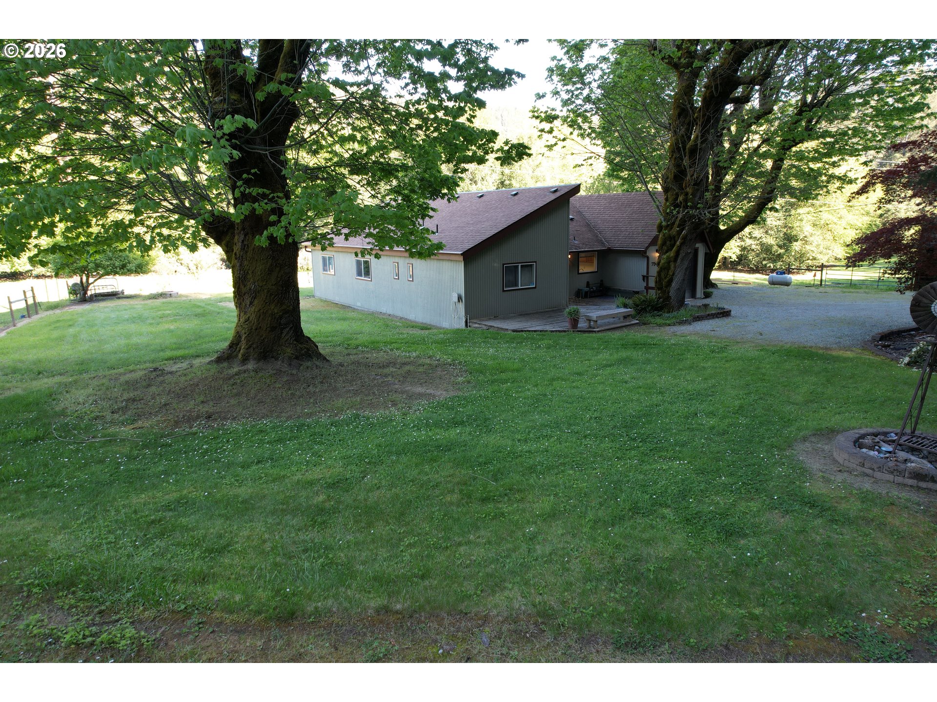 7503 North Myrtle Road Myrtle Creek, OR 97457 - Photo 15 of 48