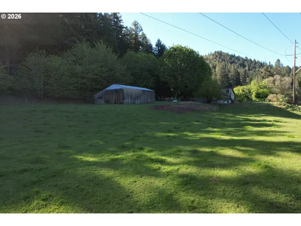 $599,000 | 7503 North Myrtle Road, Myrtle Creek, OR 97457