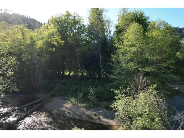 $599,000 | 7503 North Myrtle Road, Myrtle Creek, OR 97457