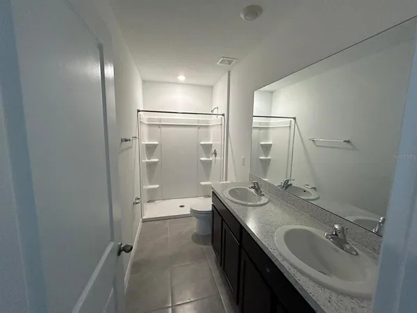 $2,200 | 16620 Grotto Steam Place, Wimauma, FL 33598