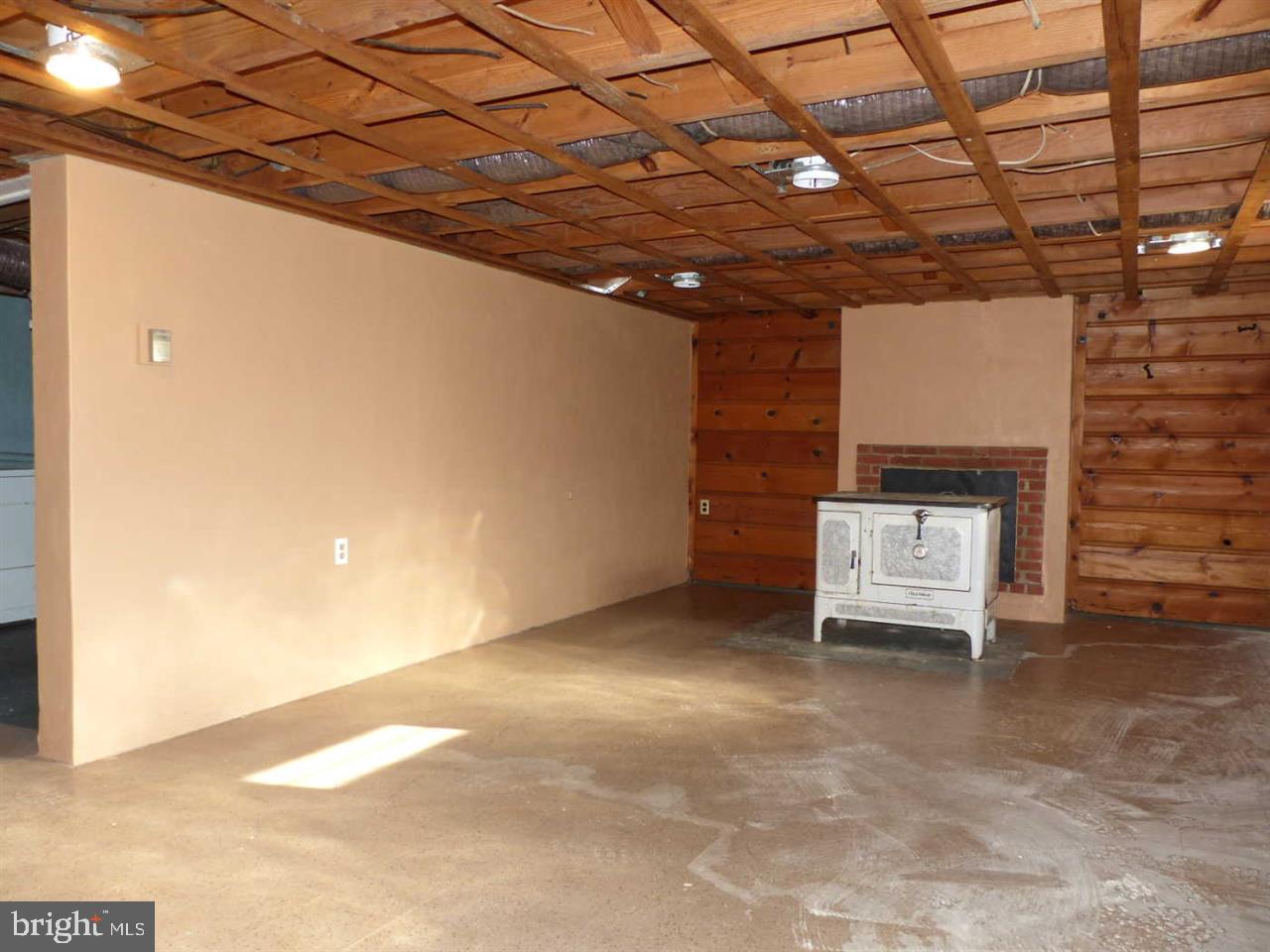 433 Edgehill Road York, PA 17403 - Photo 21 of 23