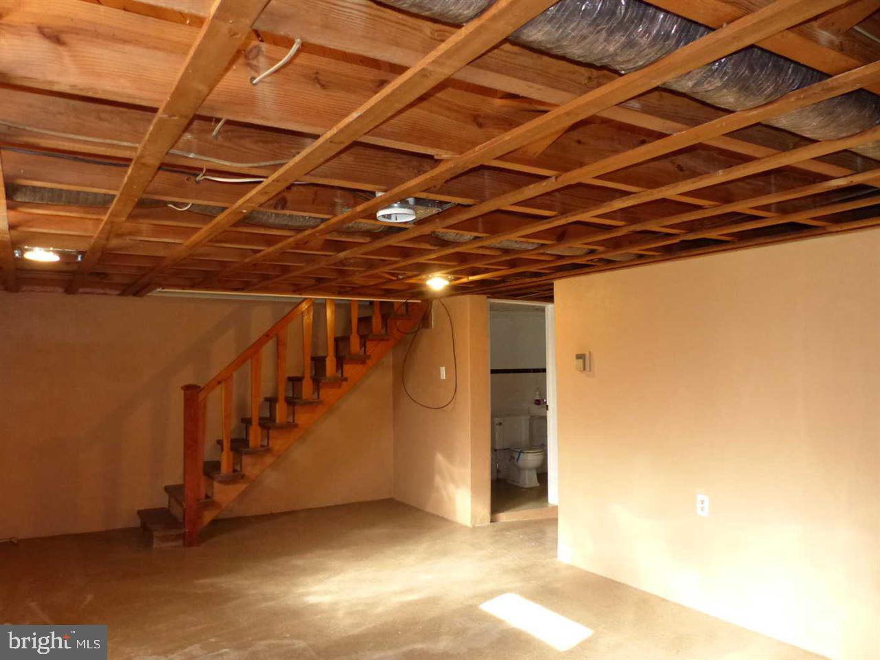 433 Edgehill Road York, PA 17403 - Photo 23 of 23