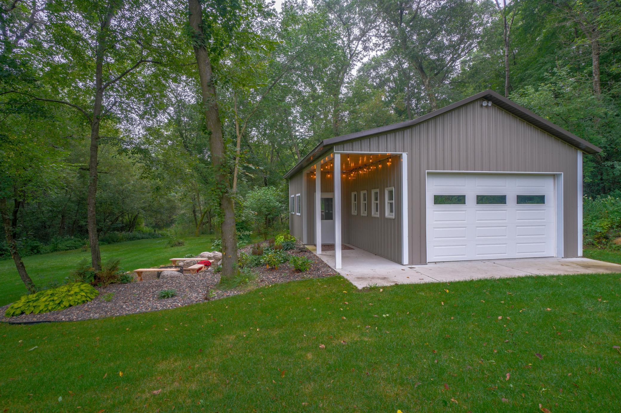 639 Hillary Farm Road Hudson, WI 54016 - Photo 2 of 22 Gallery Image 2