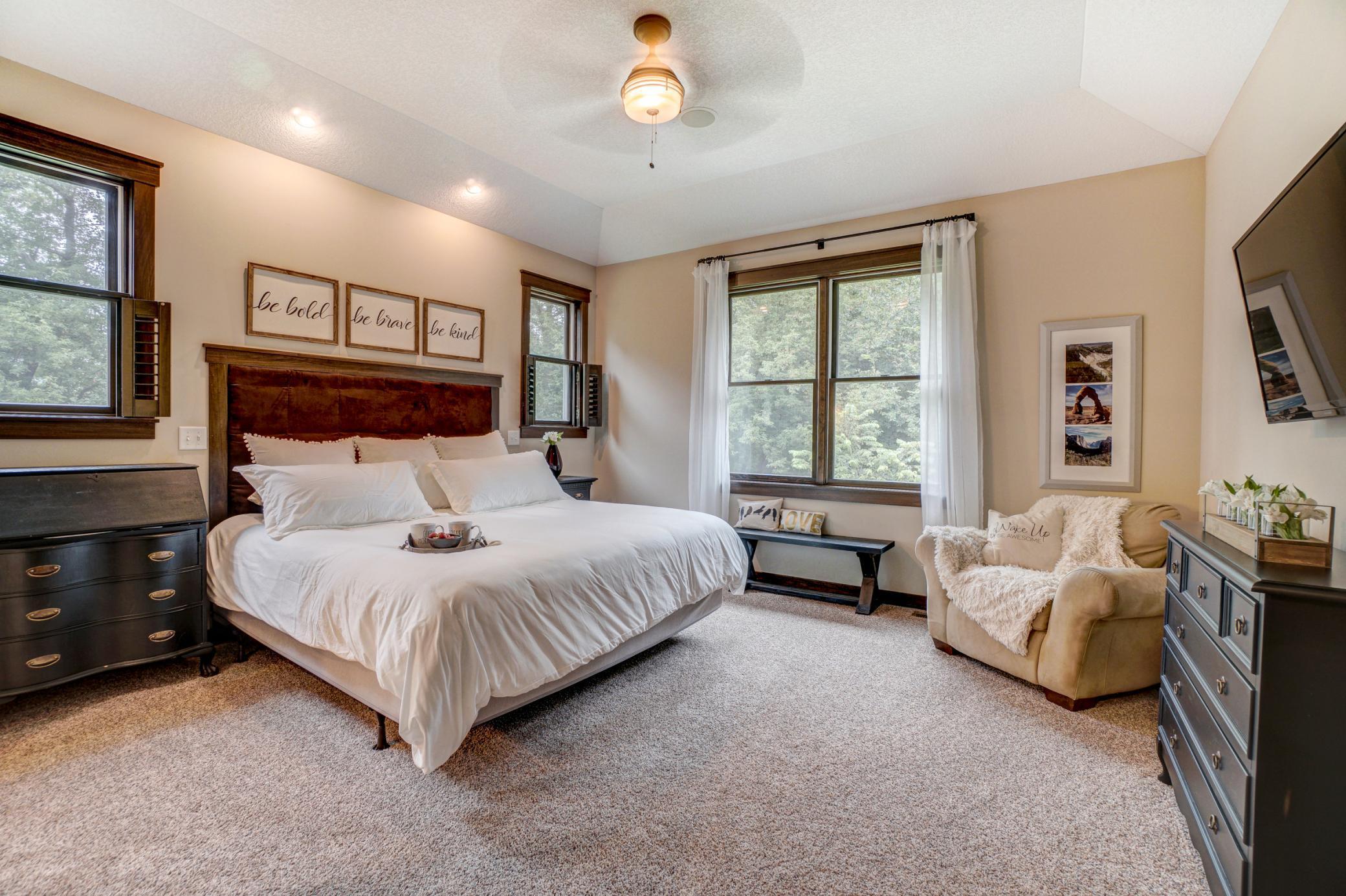 639 Hillary Farm Road Hudson, WI 54016 - Photo 9 of 22 Gallery Image 9