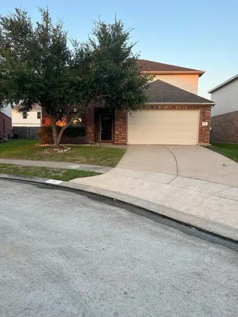 $2,450 | 411 Stream Mill Lane, Katy, TX 77494