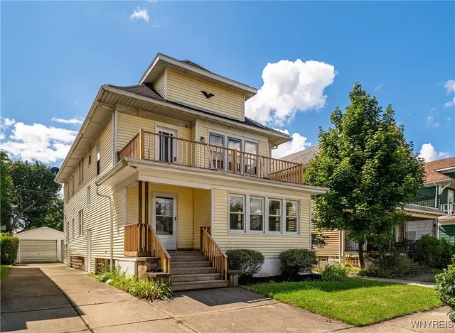 $329,000 | 33 Harding Road, Buffalo, NY 14220