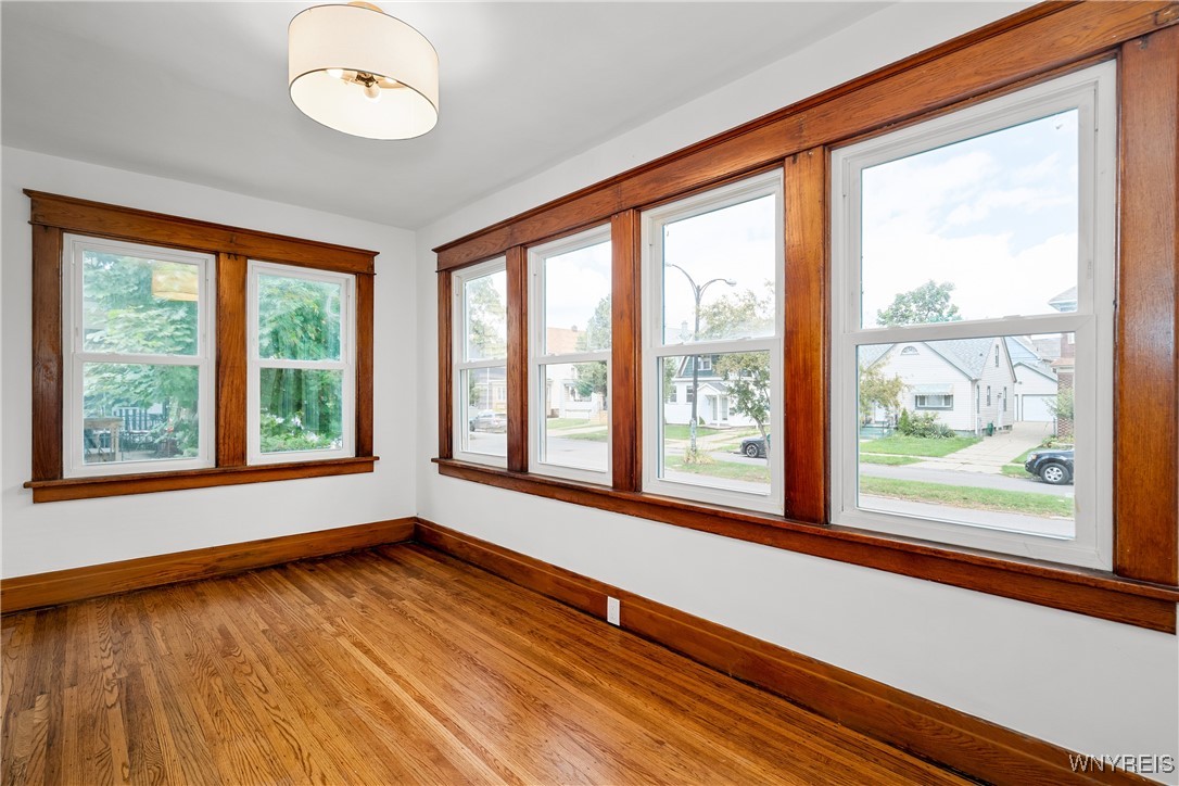 33 Harding Road Buffalo, NY 14220 - Photo 13 of 49