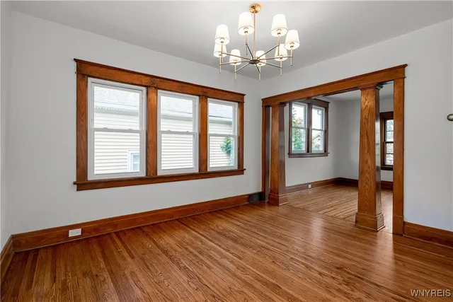 $329,000 | 33 Harding Road, Buffalo, NY 14220