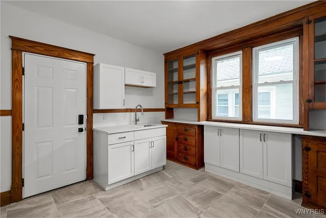 $329,000 | 33 Harding Road, Buffalo, NY 14220