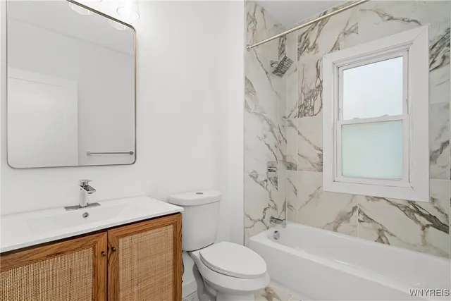 $329,000 | 33 Harding Road, Buffalo, NY 14220