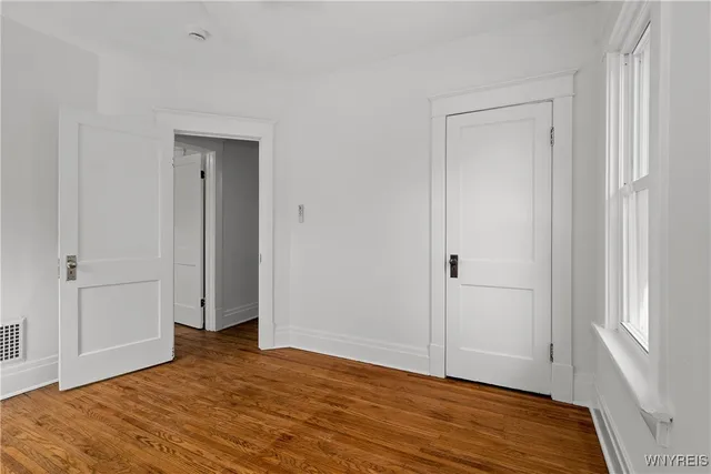 $329,000 | 33 Harding Road, Buffalo, NY 14220