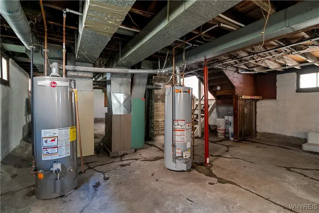 $329,000 | 33 Harding Road, Buffalo, NY 14220