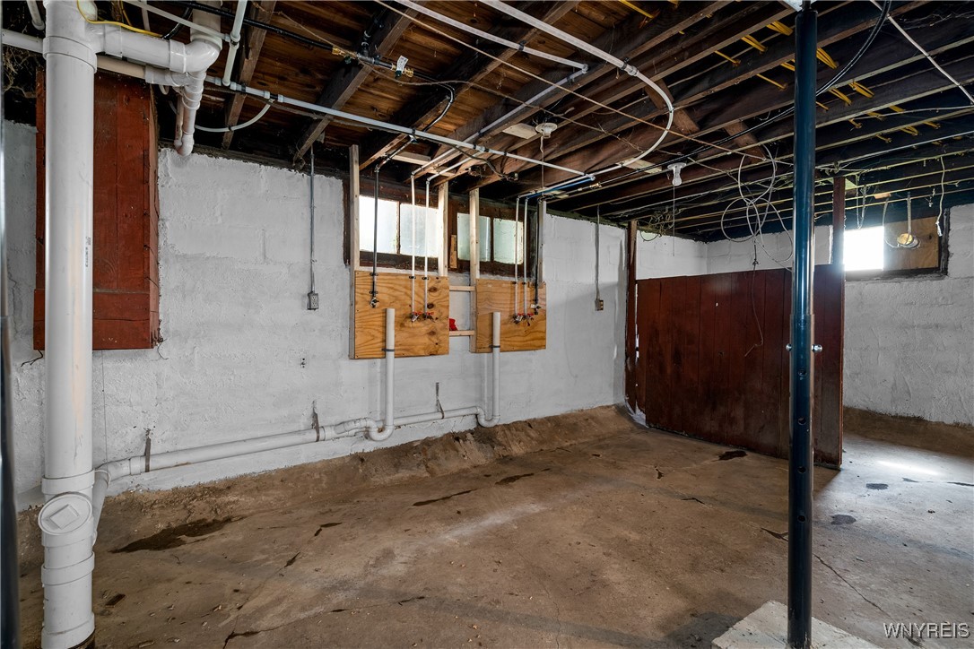 33 Harding Road Buffalo, NY 14220 - Photo 36 of 49