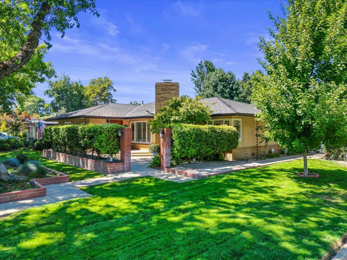 901 Princeton Avenue Modesto, CA 95350 - Photo 1 of 1 Front Exterior