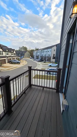 a house view with a outdoor space