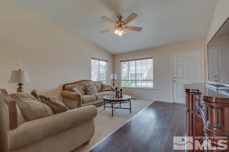 17725 Georgetown Drive Reno, NV 89508 - Photo 4 of 17 Photo 4