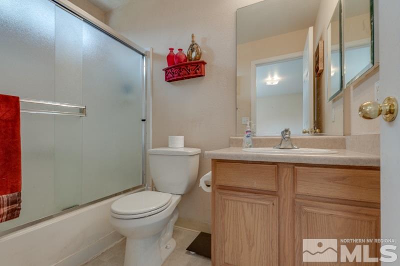 17725 Georgetown Drive Reno, NV 89508 - Photo 10 of 17 Photo 10