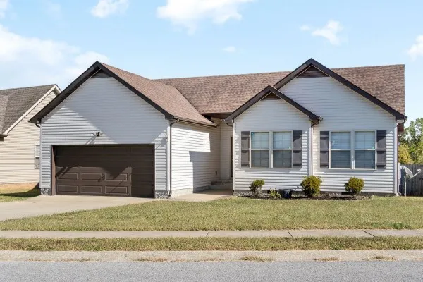$1,550 | 1379 Whitt Lane, Clarksville, TN 37042