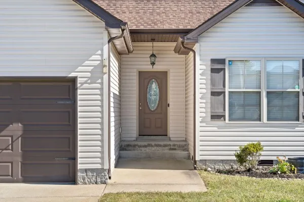 $1,550 | 1379 Whitt Lane, Clarksville, TN 37042