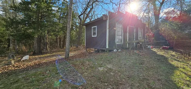 a small backyard of a house