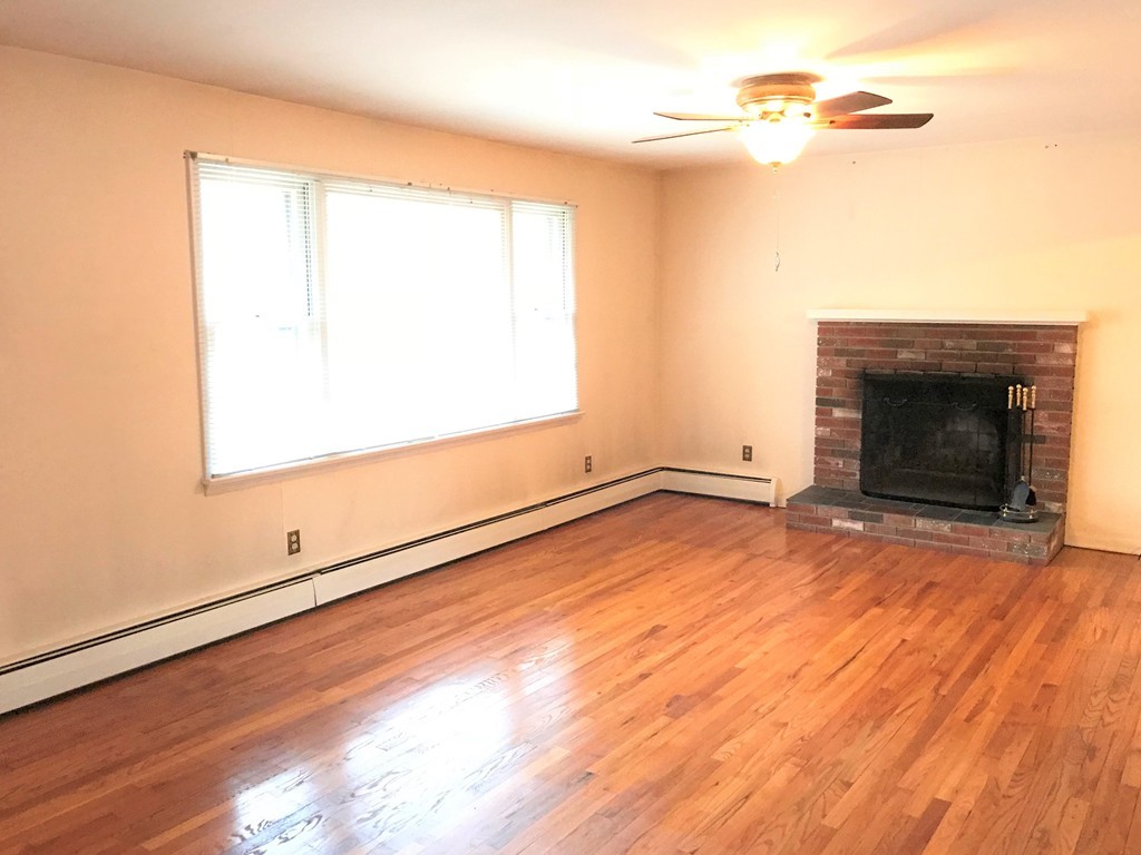 43 Farquhar Road Sturbridge, MA 01566 - Photo 14 of 30 Gallery Image 14