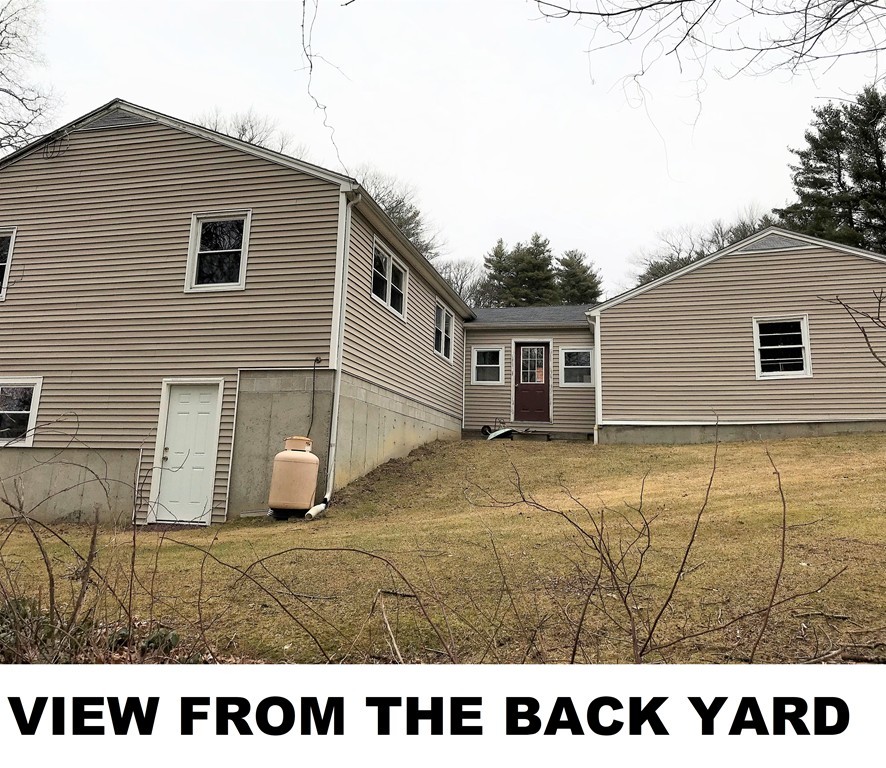43 Farquhar Road Sturbridge, MA 01566 - Photo 3 of 30 Gallery Image 3