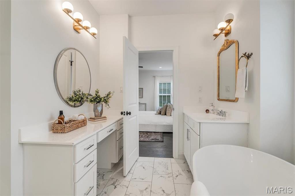1316 Bopp Road St. Louis, MO 63131 - Photo 29 of 58 Gallery Image 29