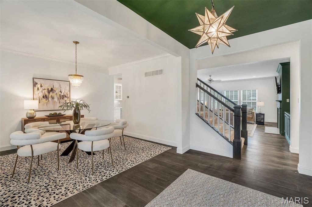 1316 Bopp Road St. Louis, MO 63131 - Photo 8 of 58 Gallery Image 8