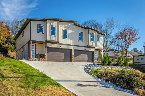 $2,300 | 650 Ladd Avenue, Chattanooga, TN 37405