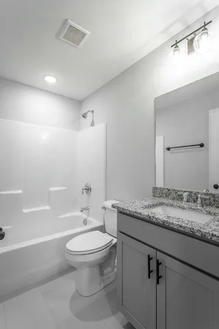 $2,300 | 650 Ladd Avenue, Chattanooga, TN 37405