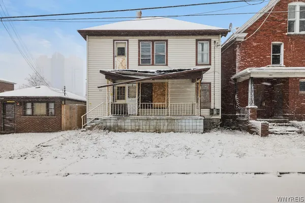 $119,900 | 352 9th Street, Niagara Falls, NY 14303