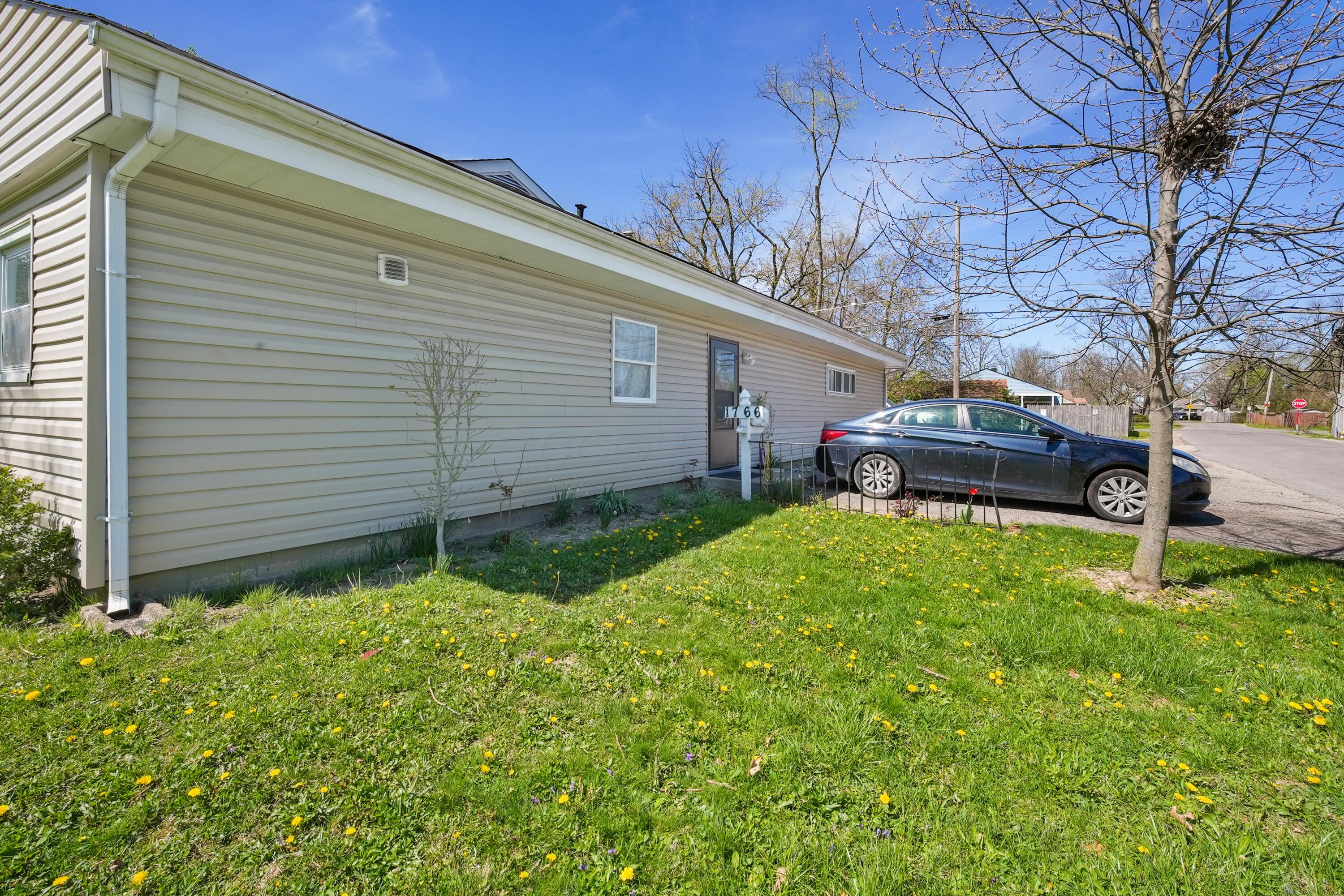 1766 Ferris Road Columbus, OH 43224 - Photo 38 of 40