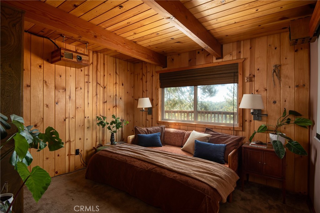459 Pioneer Road Lake Arrowhead, CA 92352 - Photo 12 of 38 Gallery Image 12