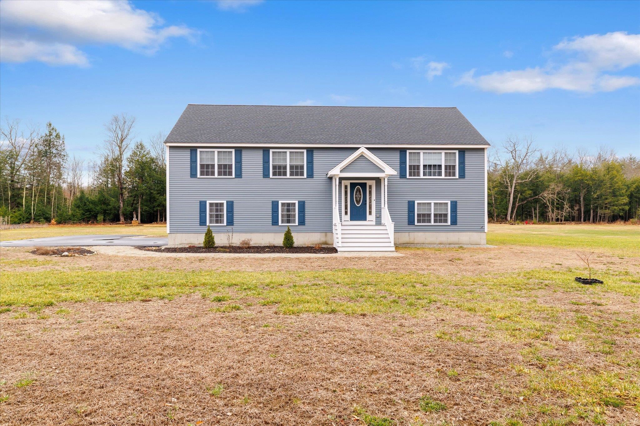 119 Warwick Road Winchester, NH 03470 - Photo 3 of 46
