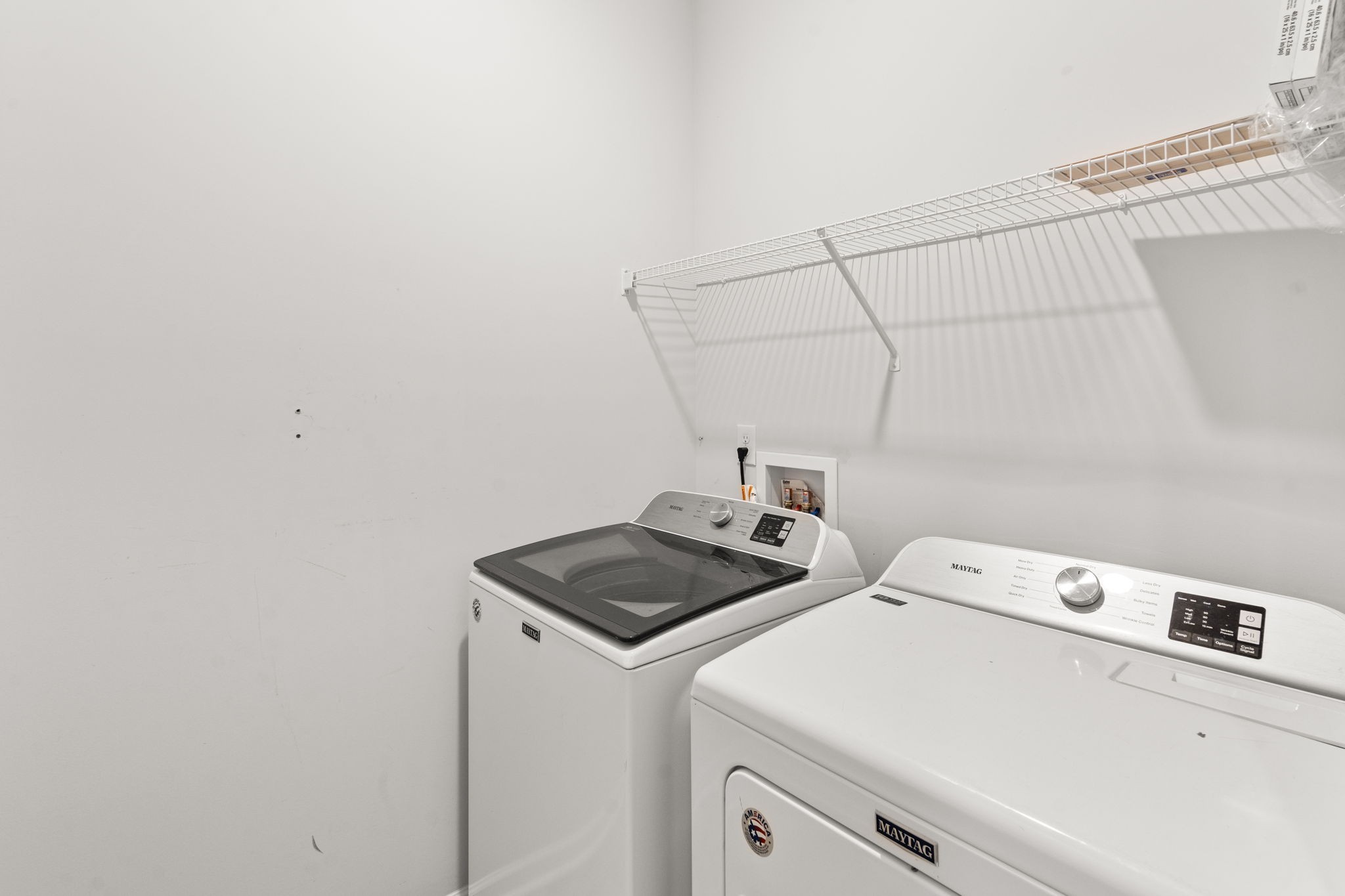 230 Willy Mae Road Murfreesboro, TN 37129 - Photo 7 of 23 a utility room with dryer and washer
