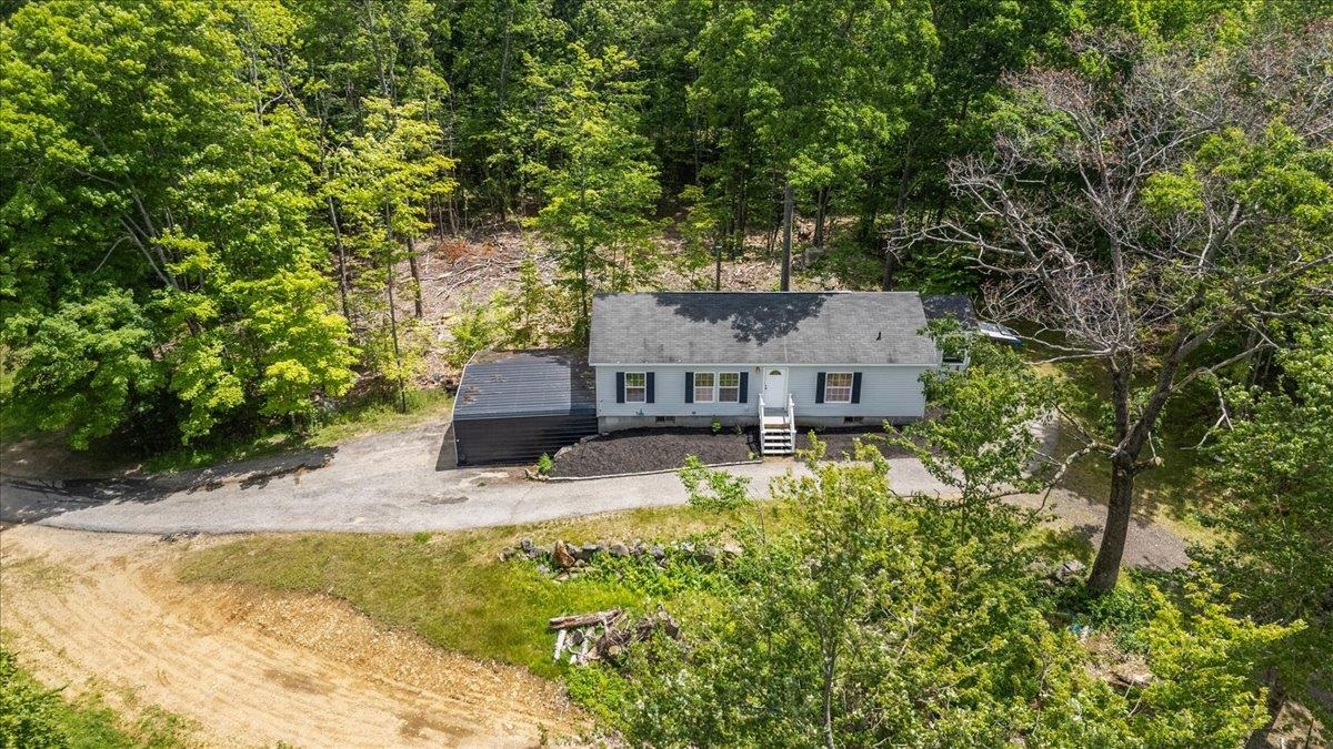 98 Hurricane Road Belmont, NH 03220 - Photo 6 of 42 Gallery Image 6
