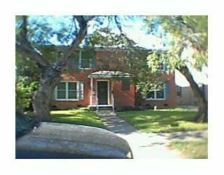 306 Indiana Avenue Corpus Christi, TX 78404 - Photo 1 of 4 a view of a house with a yard