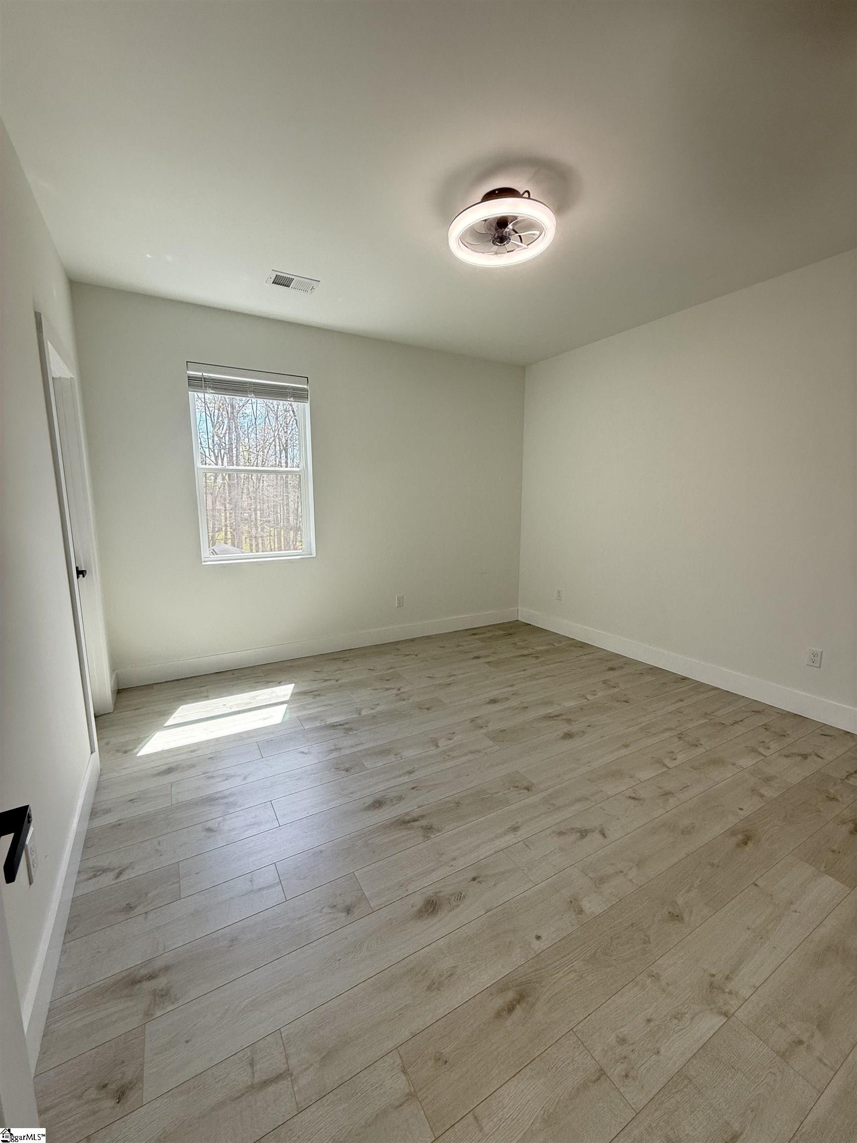 155 Cane Creek Way Campobello, SC 29322 - Photo 12 of 23