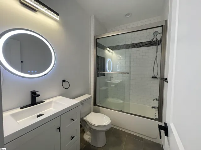 $519,000 | 155 Cane Creek Way, Campobello, SC 29322